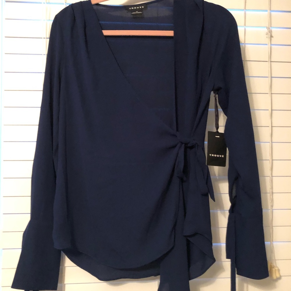 NWT Trouve Blouse Nordstrom